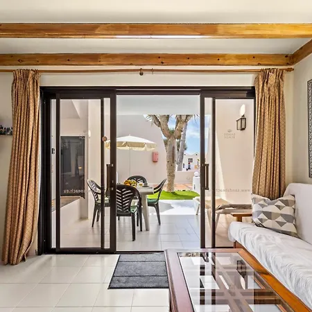 דירה Home2book Sunny Apt Pool & Beach,